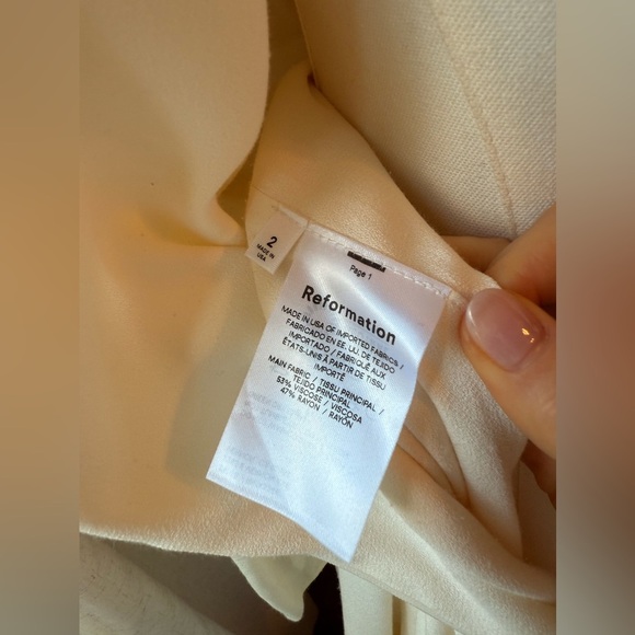 Reformation Gatsby gown in Ivory Coast - Picture 9 of 9